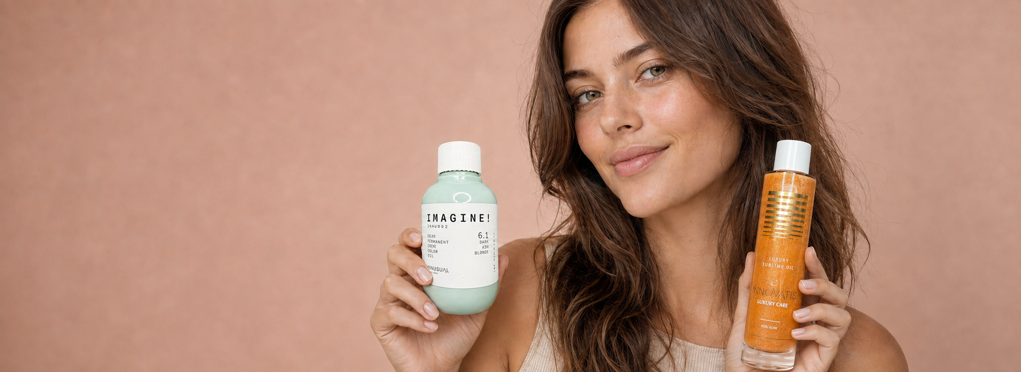Model met Innusual en Innovatis haarproducten